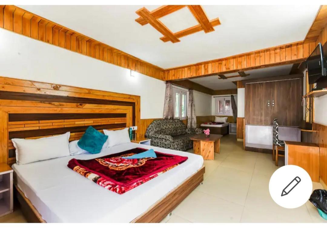 Tirthan Crest Homestay Banjar Ngoại thất bức ảnh